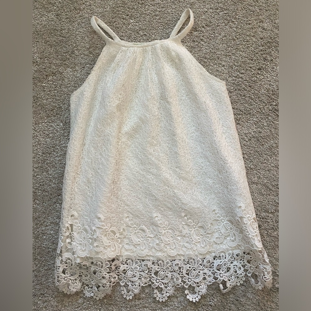 BEAUTIFUL LACE Winter White Top;Size Large;Gorgeous Lace Details